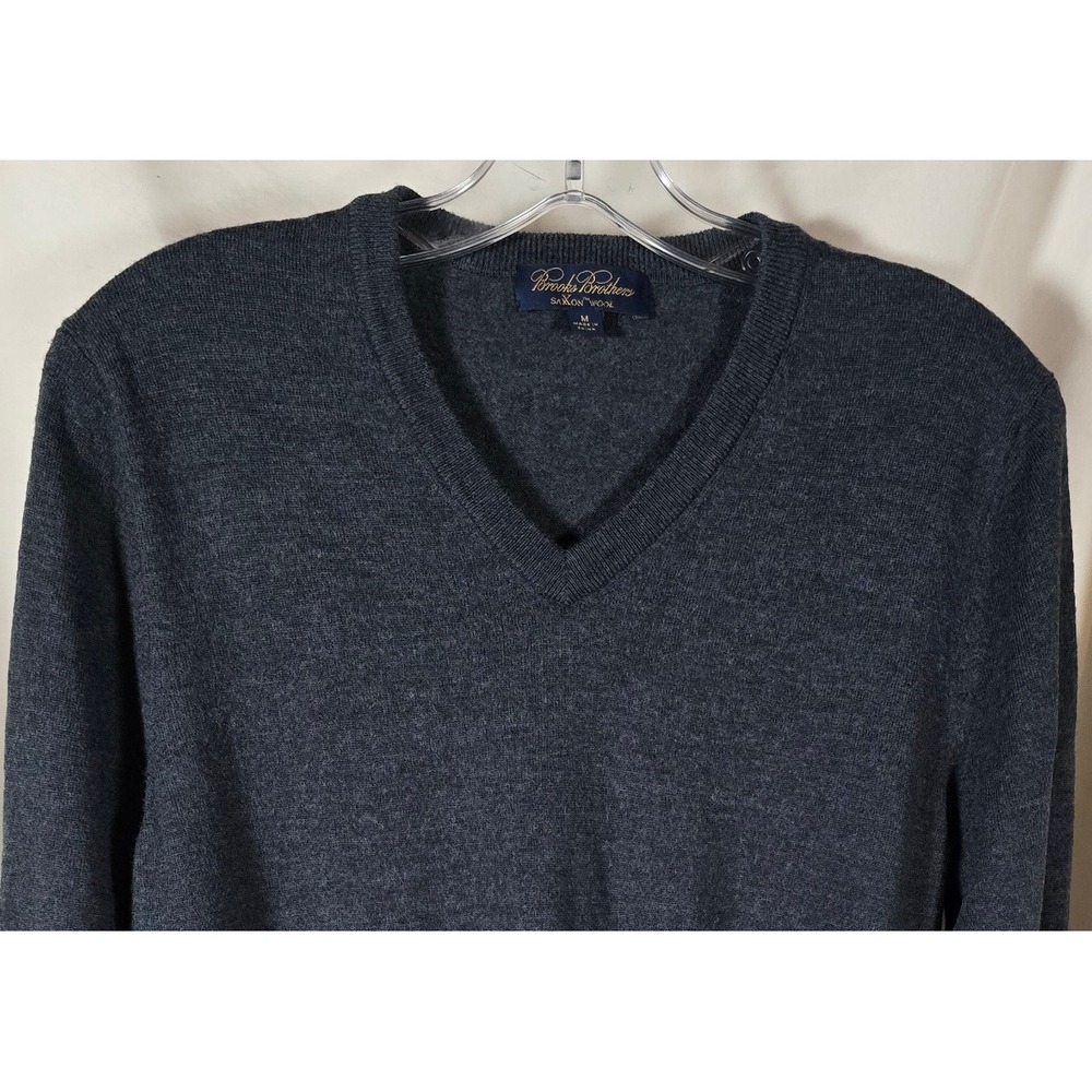 Brooks Brothers Saxon Wool V Neck Pullover Sweater Men's Medium Charcoal Gray‎